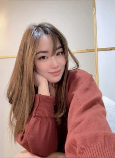 Ivy - adult performer in Manila Photo 1 of 3