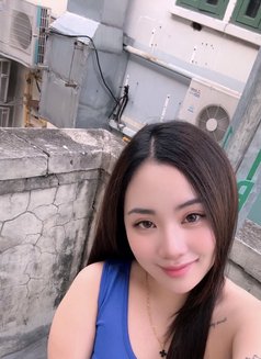 Ivy - Intérprete de adultos in Manila Photo 5 of 9