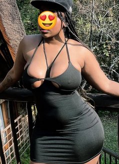 Ivy from South Africa new arrival - escort in Mumbai Photo 1 of 2