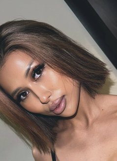 Ivy - escort in Dubai Photo 5 of 8