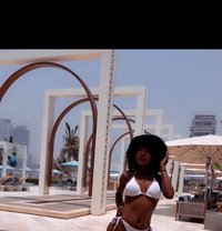 Ivy - escort in Dubai Photo 1 of 5