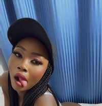 Ivy African Squirt swallow blowjob - escort in Dubai