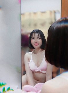 ivy sweet - Transsexual escort in Kuala Lumpur Photo 7 of 8