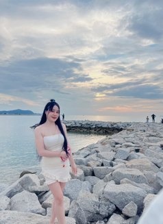 Ivy - escort in Bangkok Photo 7 of 8