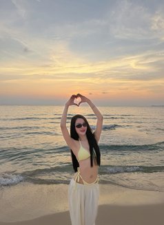 IVY tiny girl - escort in Taichung Photo 4 of 8