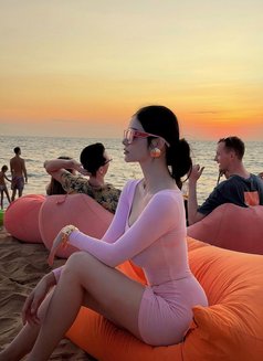 Cây thường xuân - escort in Ho Chi Minh City Photo 1 of 5