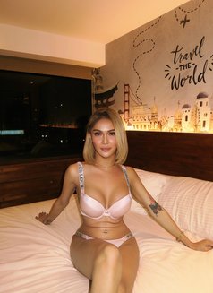 IVYlove - Transsexual escort in Kuala Lumpur Photo 4 of 30