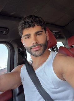 Iwan 10 - Male escort in Dubai Photo 2 of 3