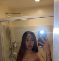 Iya - Acompañantes transexual in Makati City