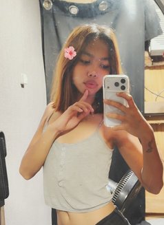 Iya - Acompañantes transexual in Makati City Photo 3 of 10