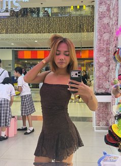 Iya - Acompañantes transexual in Makati City Photo 7 of 10
