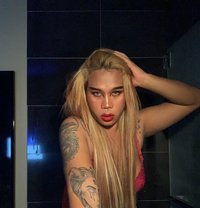 Iyah Ferrari - Transsexual escort in Kuala Lumpur