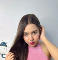 Iyraa - Transsexual escort in Noida