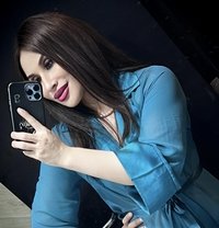 IzaBella young - Transsexual escort in Doha