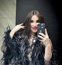 IzaBella young - Transsexual escort in Doha