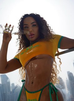 Izabelli, Brazilian π§π· - escort in Dubai Photo 27 of 30