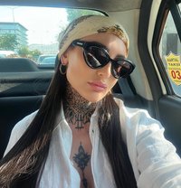 İzmir - Transsexual escort in İzmir