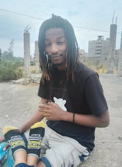 Izoh27 - Male escort in Nairobi Photo 3 of 5