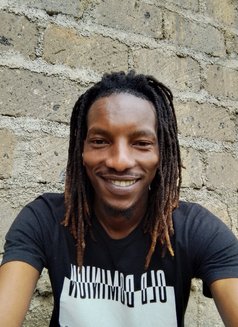 Izoh27 - Male escort in Nairobi Photo 5 of 5