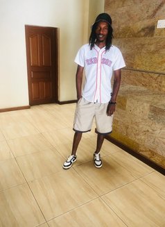 Izoh27 - Acompañantes masculino in Nairobi Photo 6 of 6