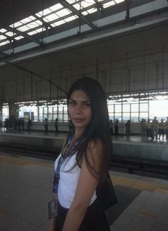 Izzy (Nudes, Webcam, Contents, Meetup) - escort in Manila Photo 1 of 7
