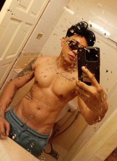 J Jakarta Best Massage - Acompañantes masculino in Jakarta Photo 5 of 6