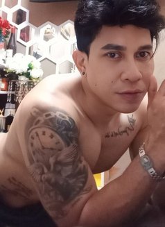 J Jakarta Best Massage - Male escort in Jakarta Photo 5 of 6