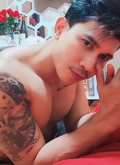 J Jakarta Best Massage - Male escort in Singapore Photo 4 of 4