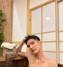 J P - Acompañantes masculino in Bangkok Photo 6 of 6
