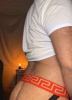 J Slave Boy - Male escort in Dubai Photo 1 of 4