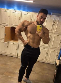 YOUR LUST SATISFACTION BIG MUSCLE ARAB - Male escort in Dubai Photo 5 of 9