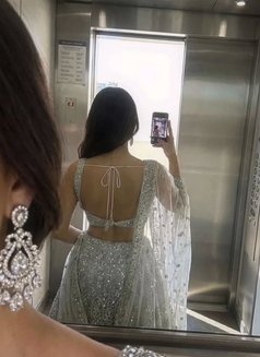 Jaan - escort in New Delhi Photo 2 of 8