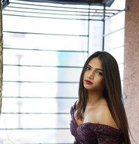 Jaanu - Transsexual escort in Mumbai