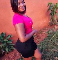 Jaber - adult performer in Nairobi