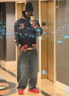 Jabr - Male escort in Doha Photo 4 of 9