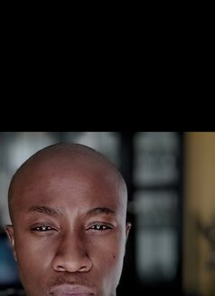 Jabu - Male escort in Johannesburg Photo 2 of 6