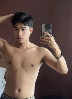 Jace Sebastian - Male escort in Manila Photo 5 of 7