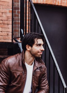 Jack - Male escort in New Delhi Photo 1 of 1