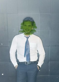 Jack - Male escort in Mumbai Photo 2 of 4