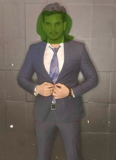 Jack - Male escort in Mumbai Photo 3 of 4
