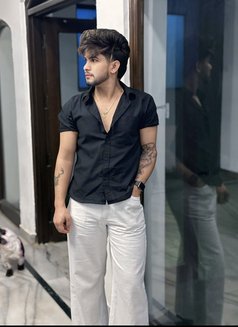 Jack - Acompañantes masculino in New Delhi Photo 1 of 8
