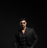 Jack John - Male adult performer in Mumbai