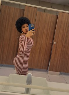 Jackie - puta in Al Juffair Photo 2 of 3