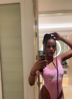 Jackie - adult performer in Bangkok Photo 4 of 6