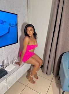 Jackie - masseuse in Dubai Photo 5 of 7
