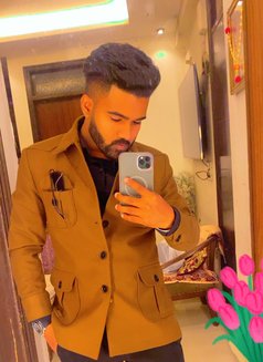 Jacks - Male escort in New Delhi Photo 3 of 5