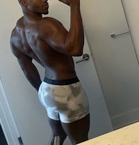 Jackson - Male escort in Riyadh