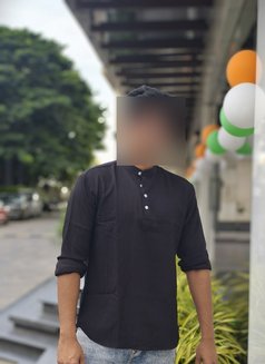 Kiran - Acompañantes masculino in Bangalore Photo 1 of 2