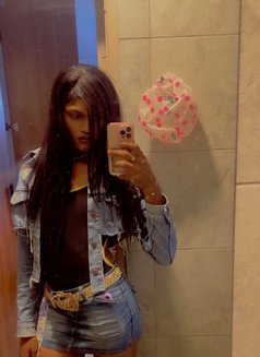 Jacky - Transsexual escort in Nairobi Photo 3 of 6