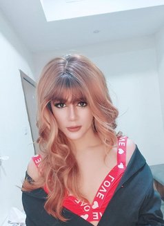 Jacky - Transsexual escort in Al Manama Photo 5 of 7